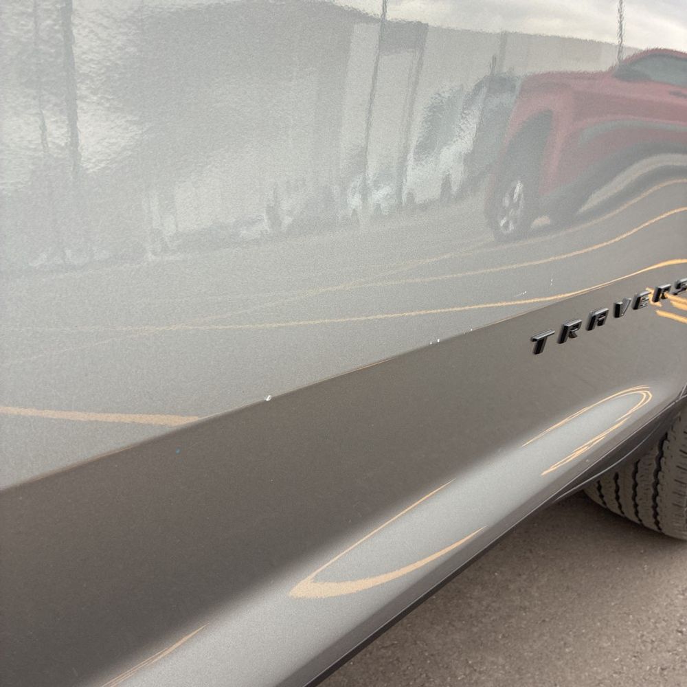 2025 Chevrolet Traverse Z71