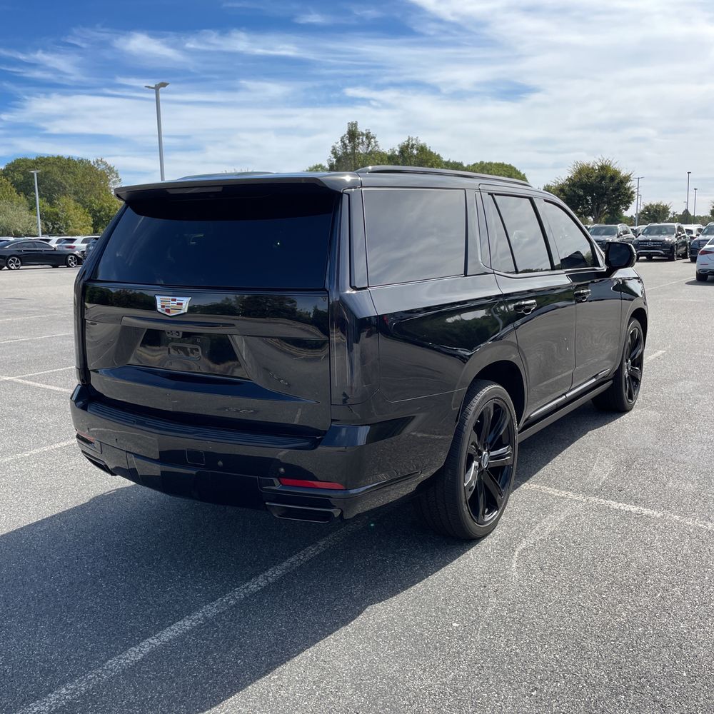 2025 Cadillac Escalade Sport