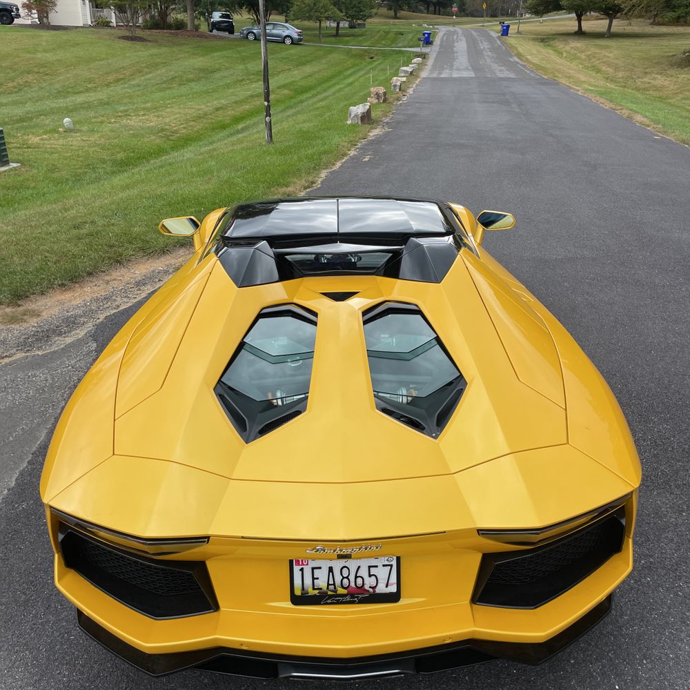 2014 Lamborghini Aventador