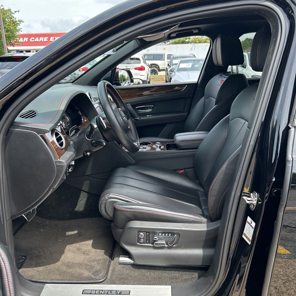 2018 Bentley Bentayga Base