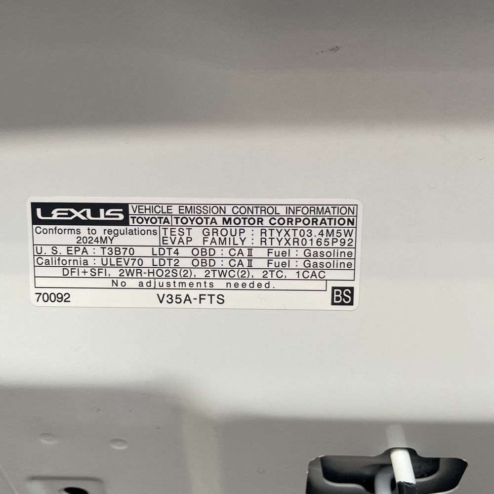 2024 Lexus LX 600 F SPORT Handling