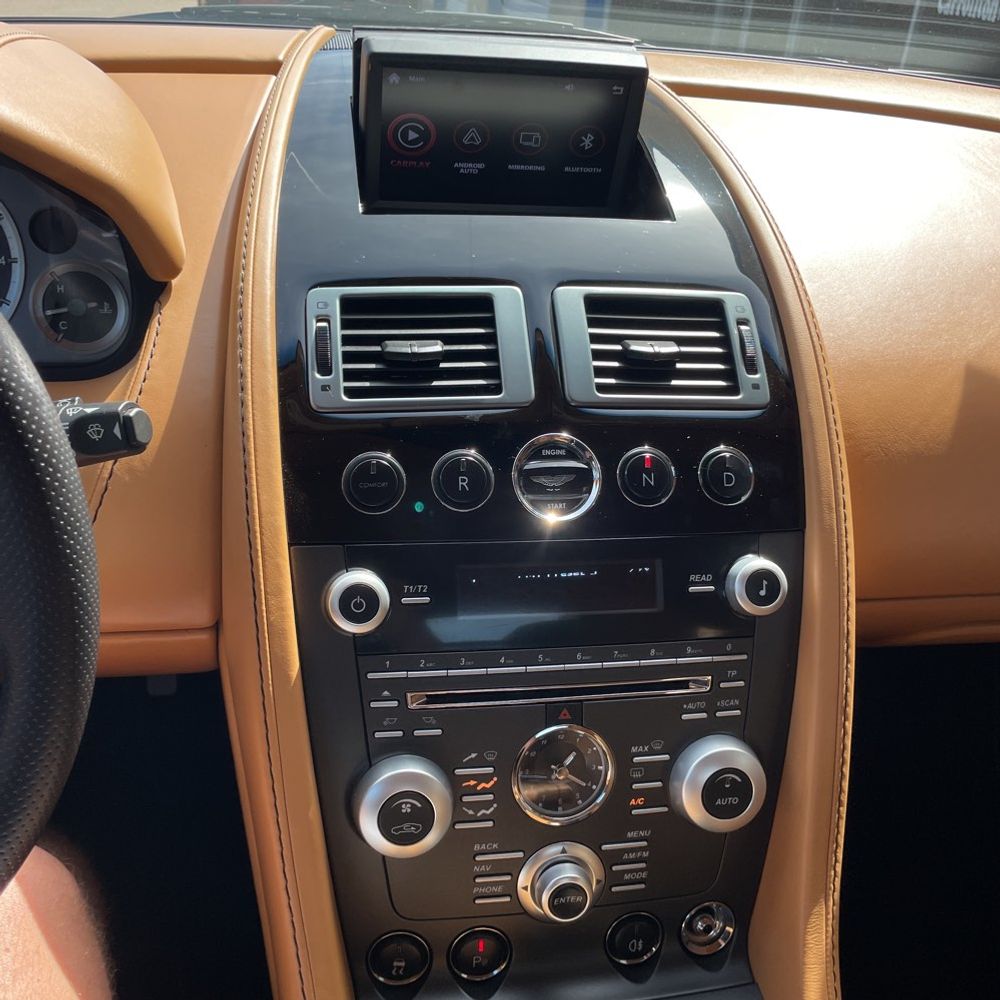 2010 Aston Martin Vantage V8