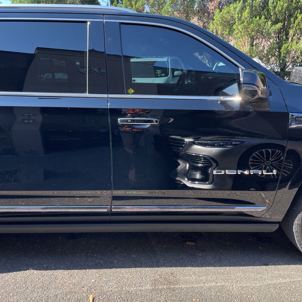 2025 GMC Yukon XL Denali Ultimate