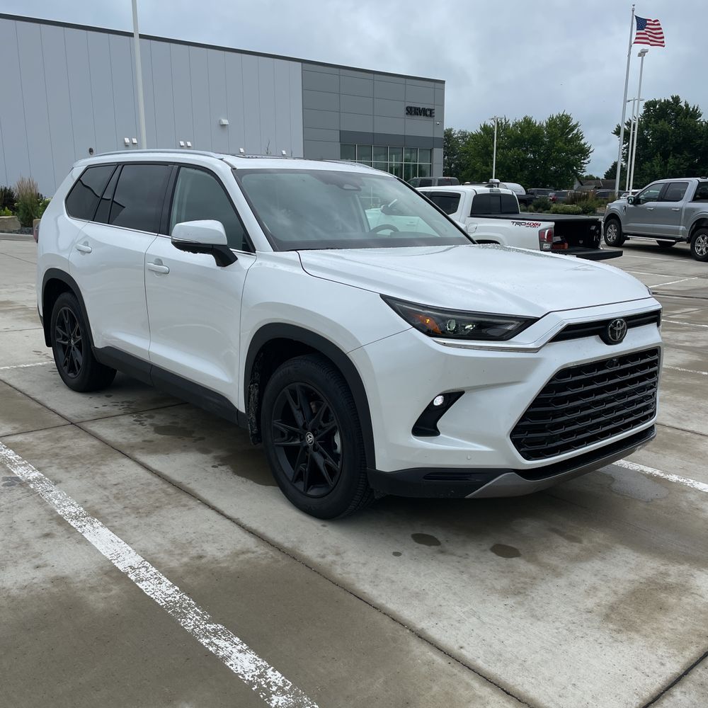 2025 Toyota Grand Highlander Platinum