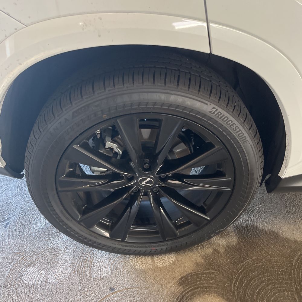 2024 Lexus NX 450h+ F SPORT Handling