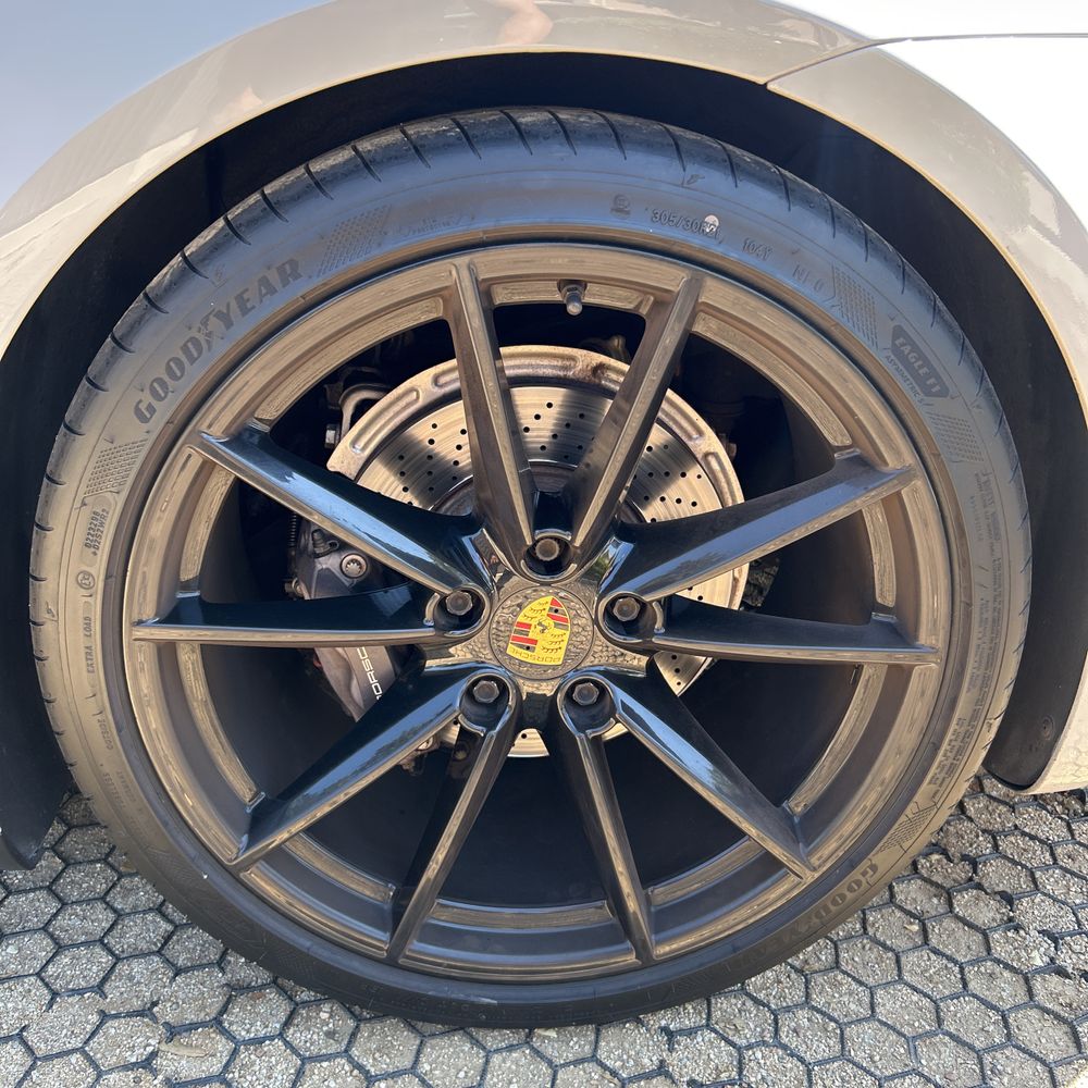 2021 Porsche 911 Carrera