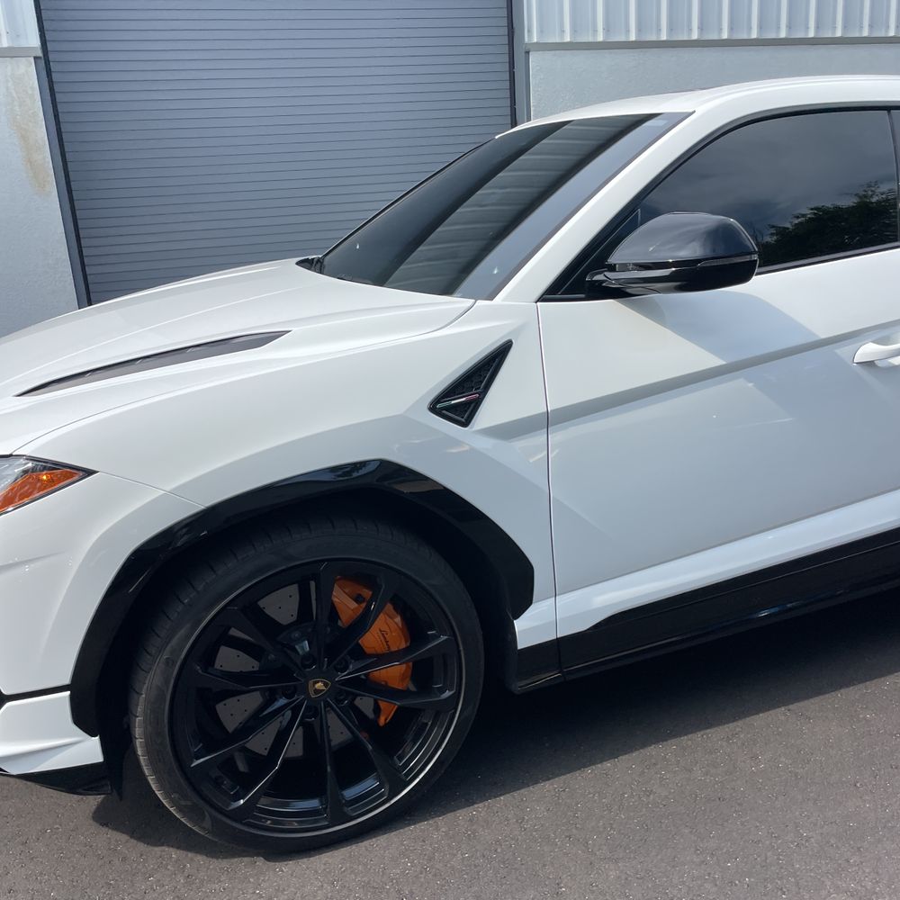 2023 Lamborghini Urus S