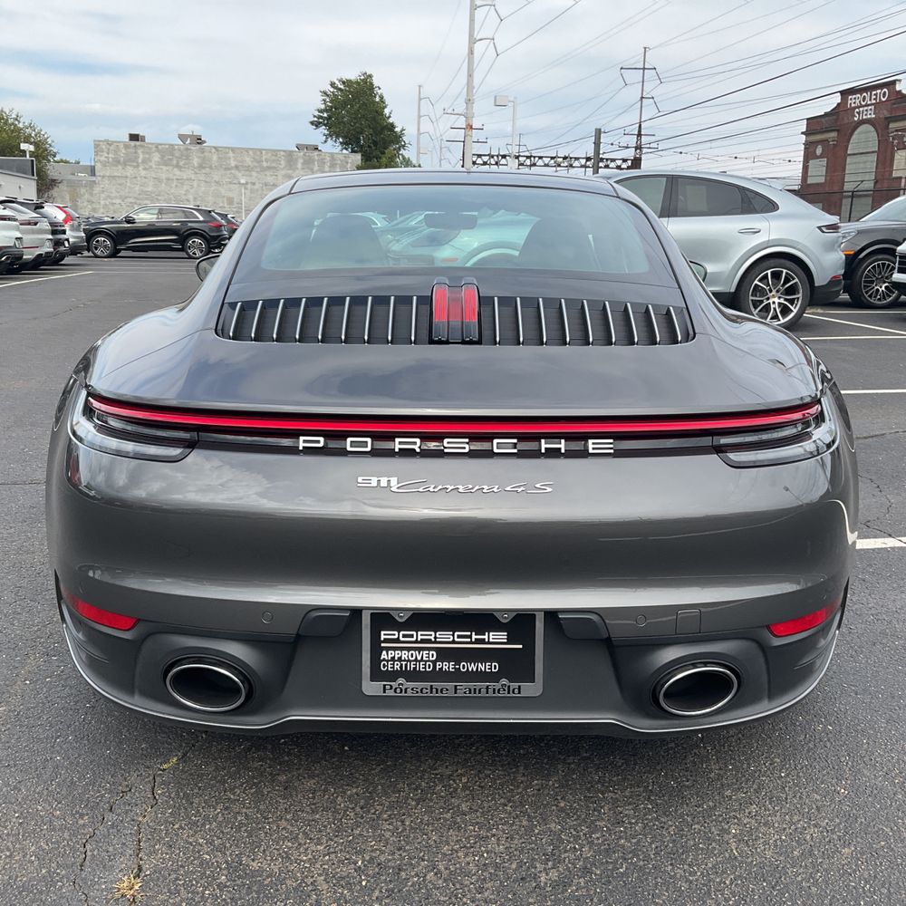 2022 Porsche 911 Carrera 4S