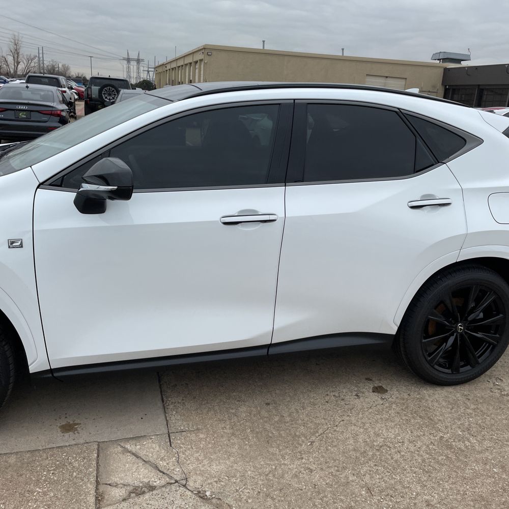 2025 Lexus NX 450h+ F SPORT Handling