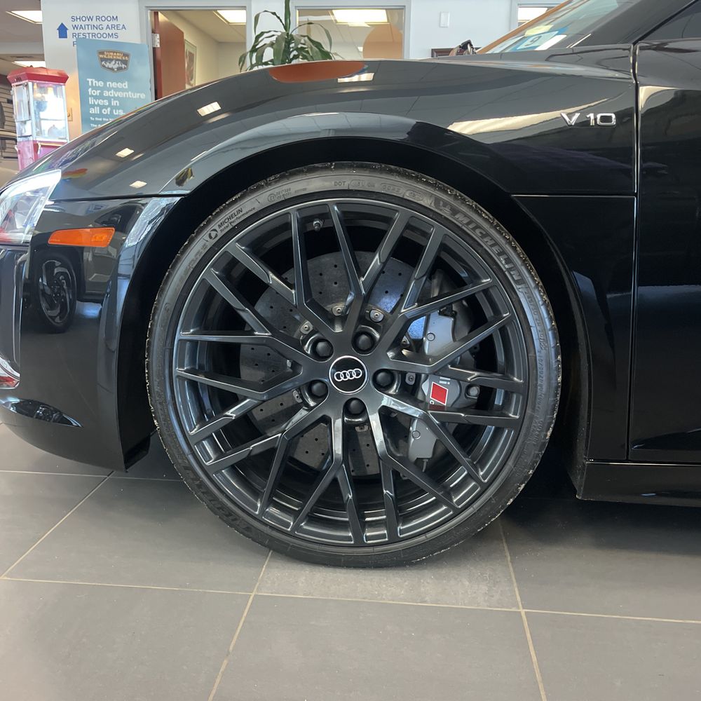 2017 Audi R8 V10 Plus