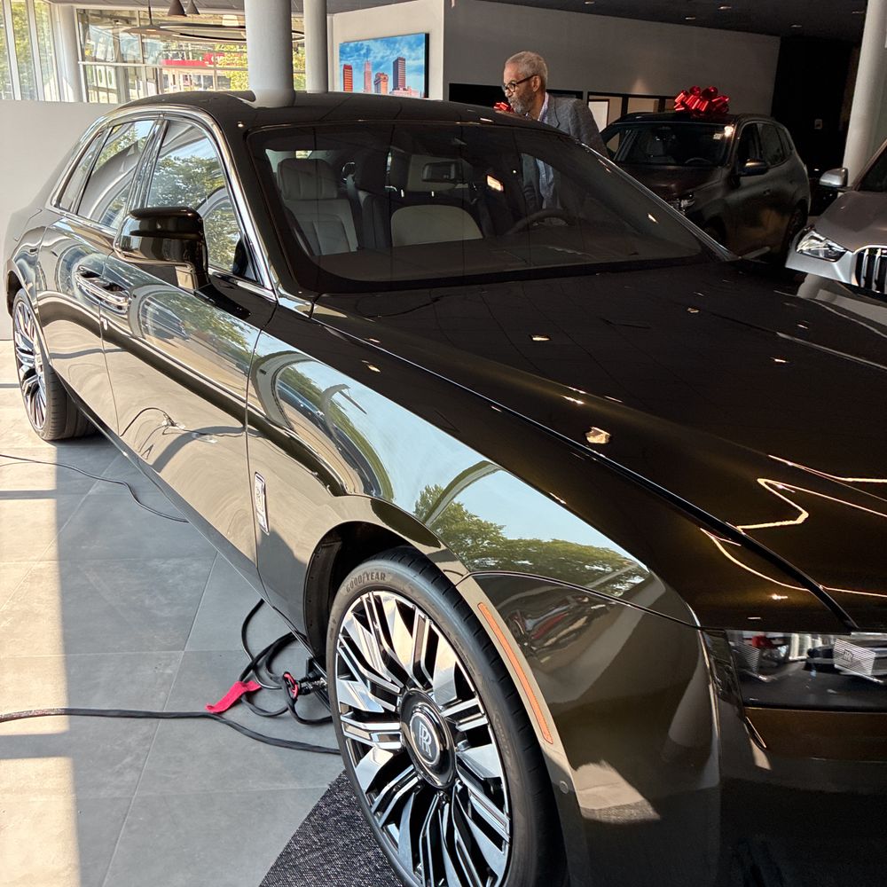 2025 Rolls-Royce Ghost