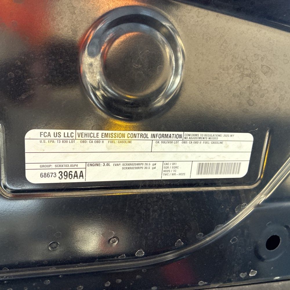 2025 Jeep Wagoneer L Series II Carbide 4x4