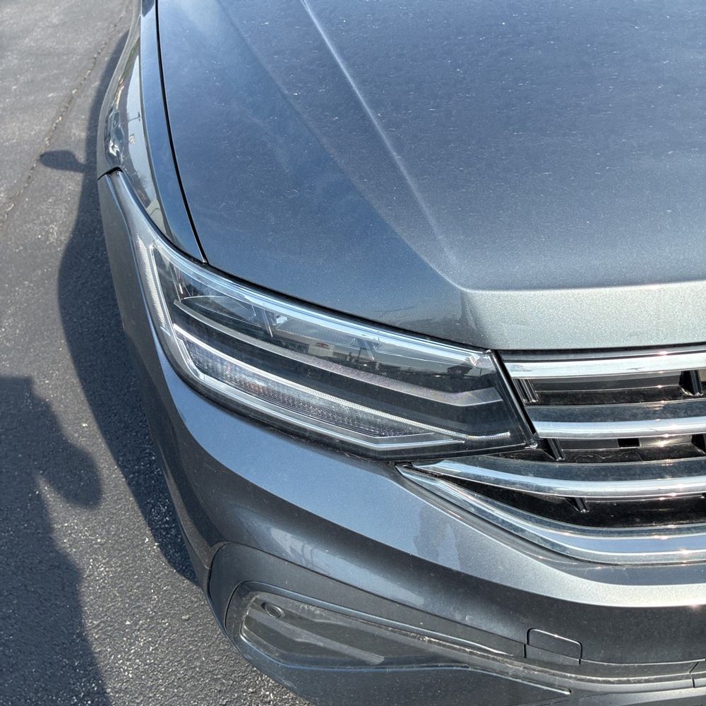 2022 Volkswagen Tiguan SE 4Motion photo 65