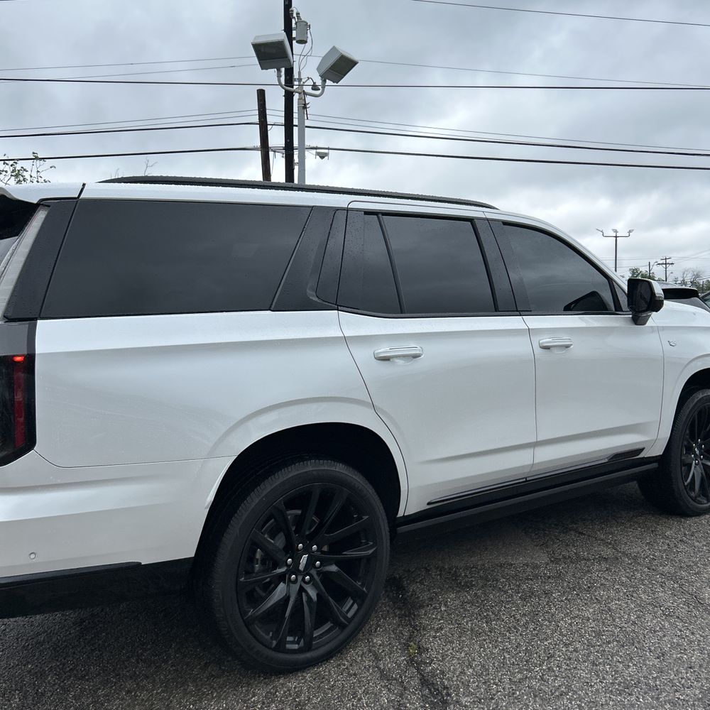 2025 Cadillac Escalade Sport Platinum