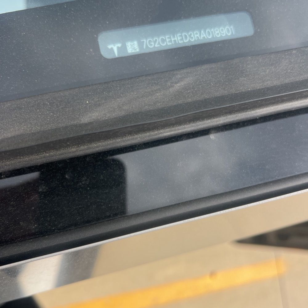 2024 Tesla Cybertruck Base