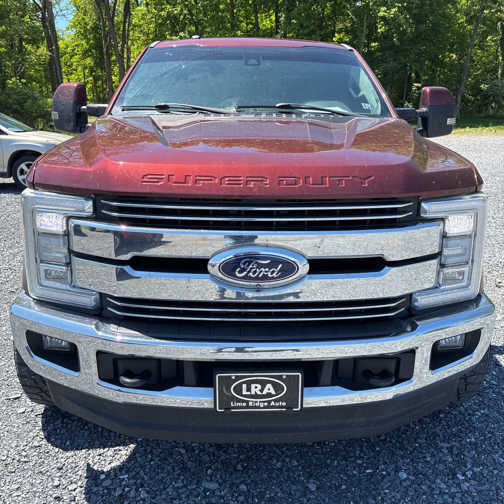 2017 Ford F-350 Super Duty Lariat
