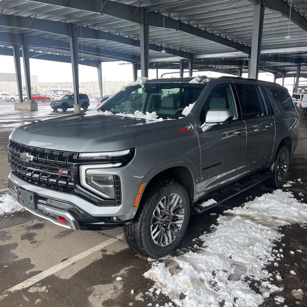 2025 Chevrolet Suburban Z71