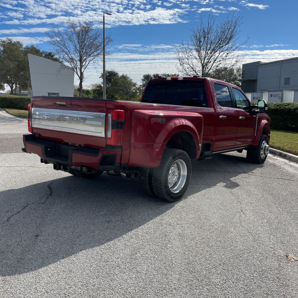 2024 Ford F-450 Super Duty Limited