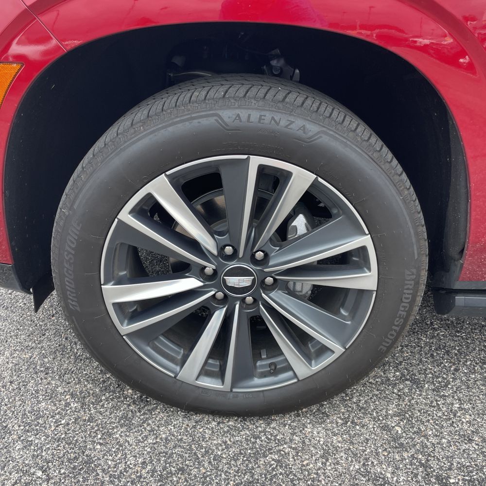 2025 Cadillac Escalade ESV Sport