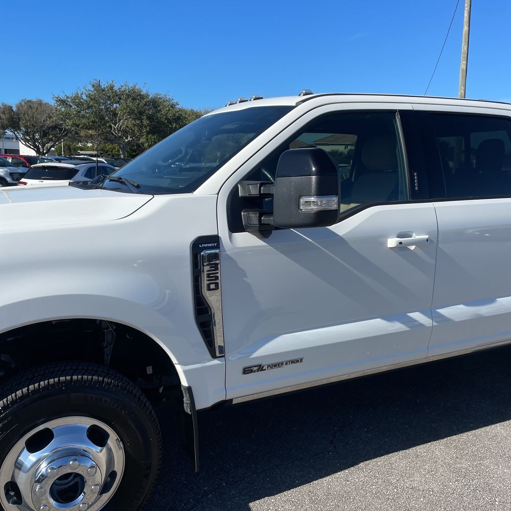 2024 Ford F-350 Super Duty Lariat