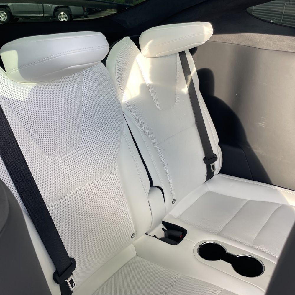 2026 Tesla Model X Plaid