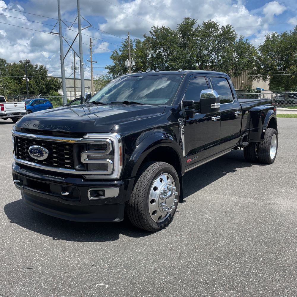2024 Ford F-450 Super Duty Limited