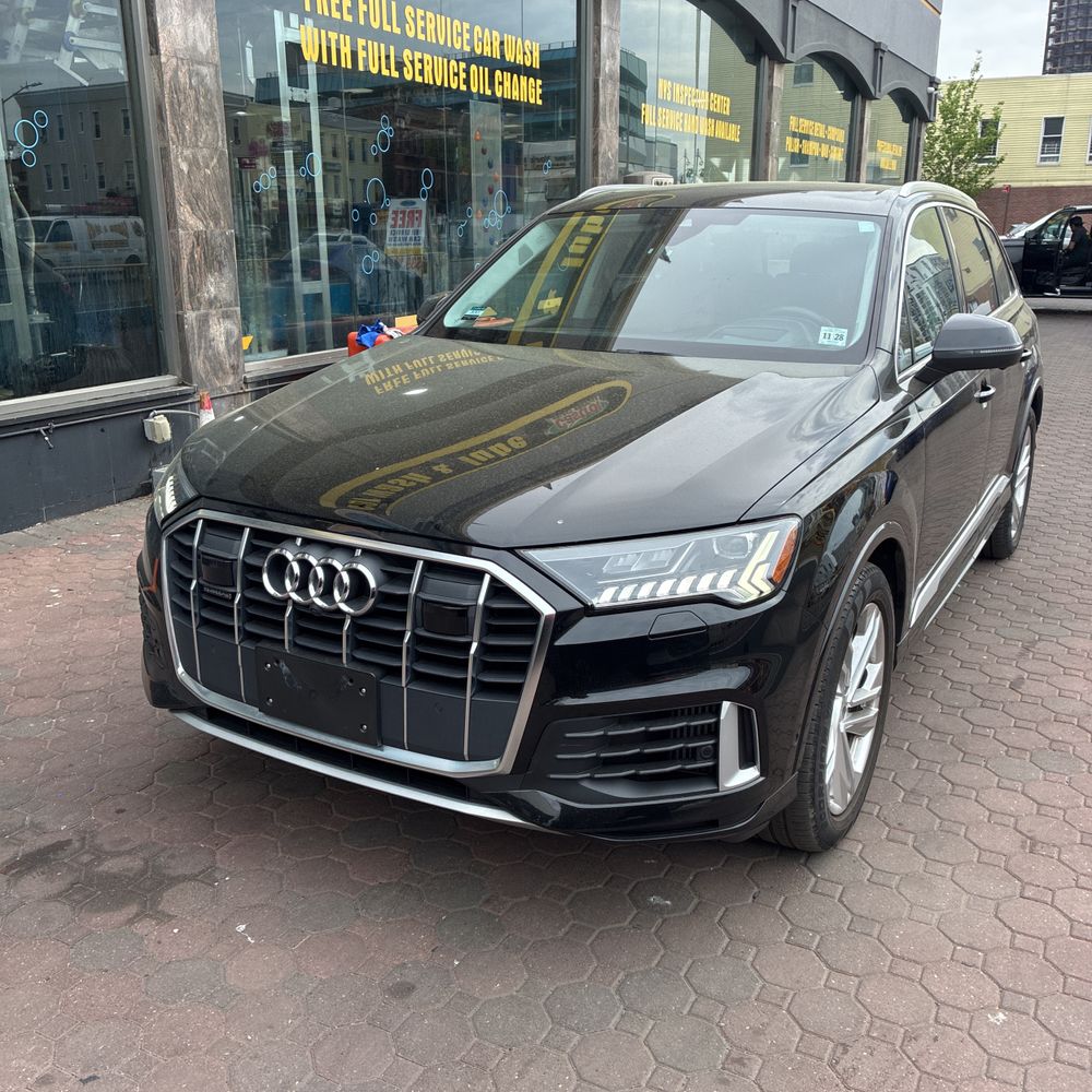 2023 Audi Q7 Prestige