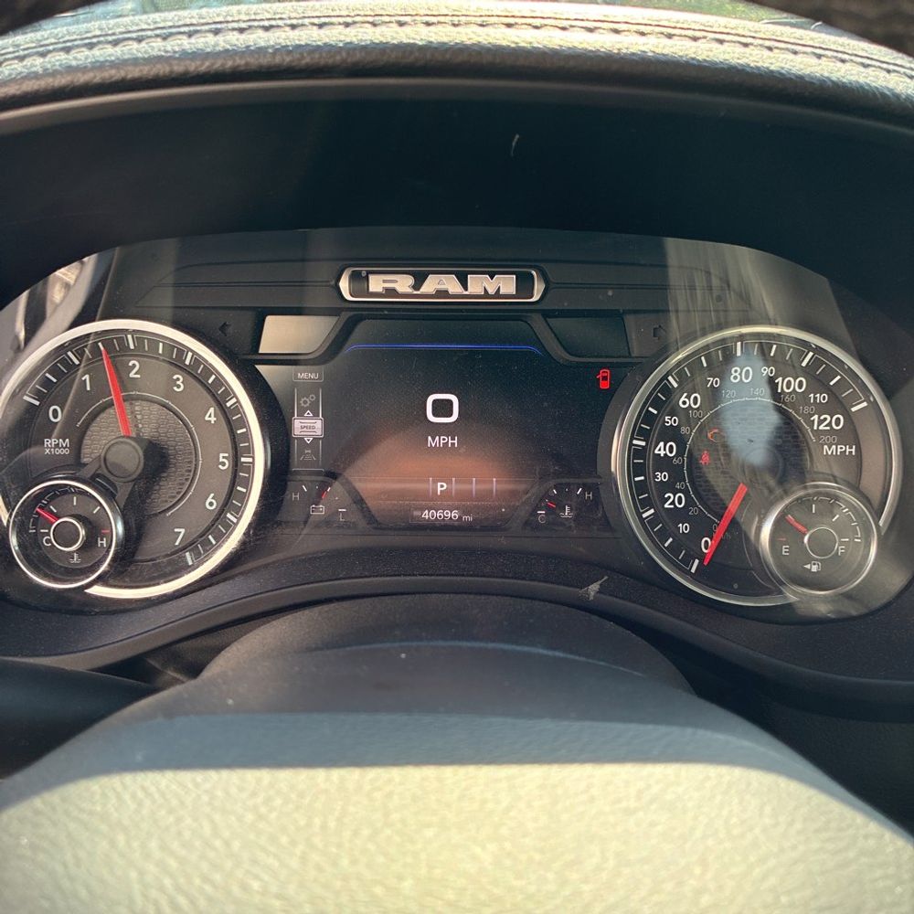2025 Ram 1500 Laramie Crew Cab 4x4 5'7" Box