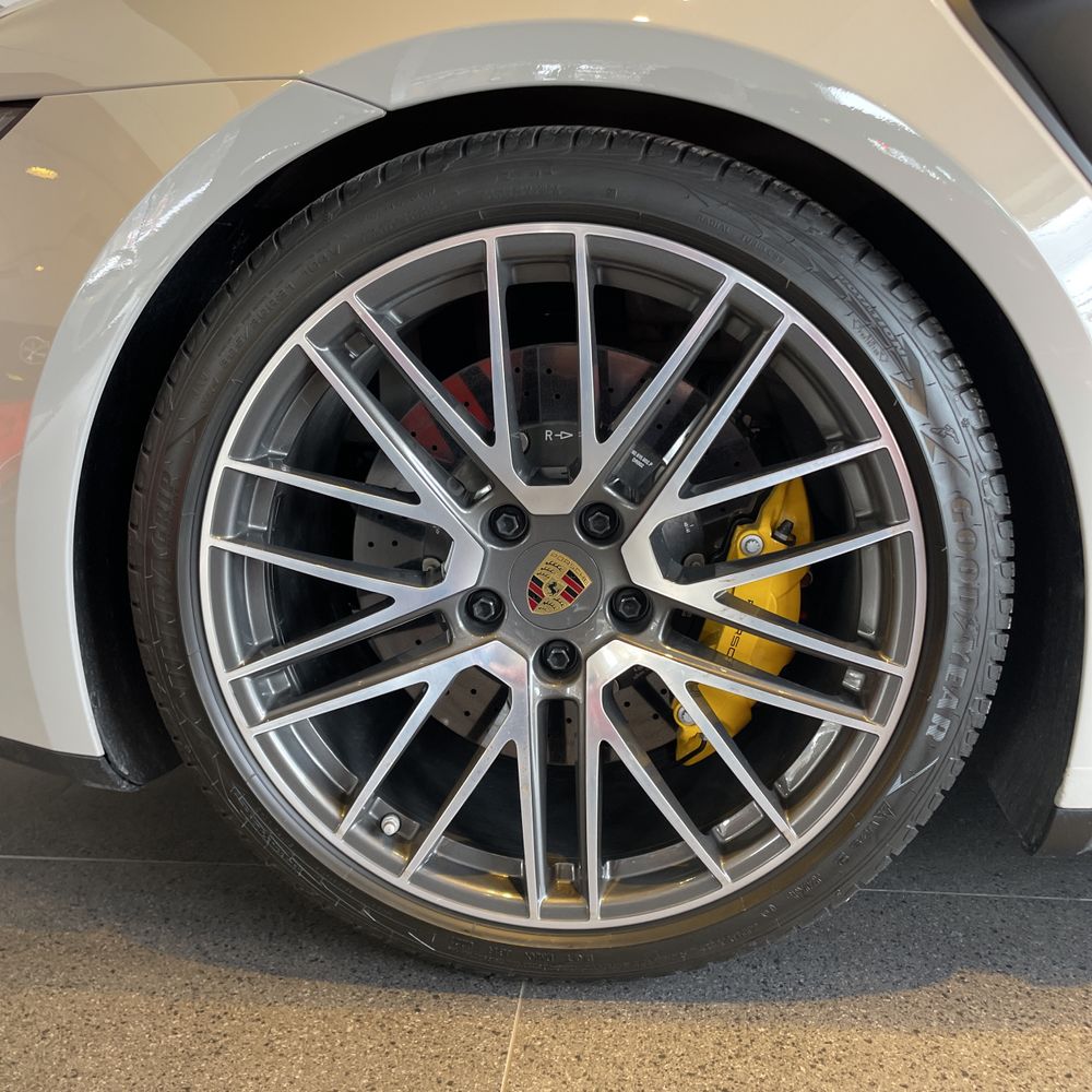 2024 Porsche 911 Turbo S
