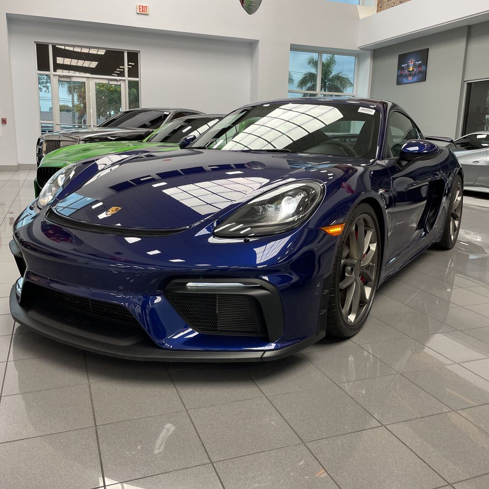 2021 Porsche 718 Cayman GT4