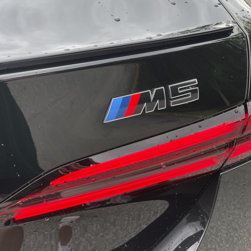 2025 BMW M5 Base