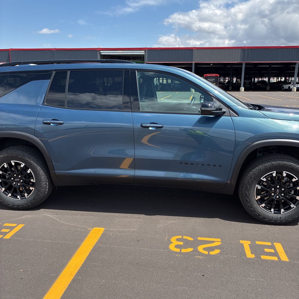 2025 Chevrolet Traverse Z71