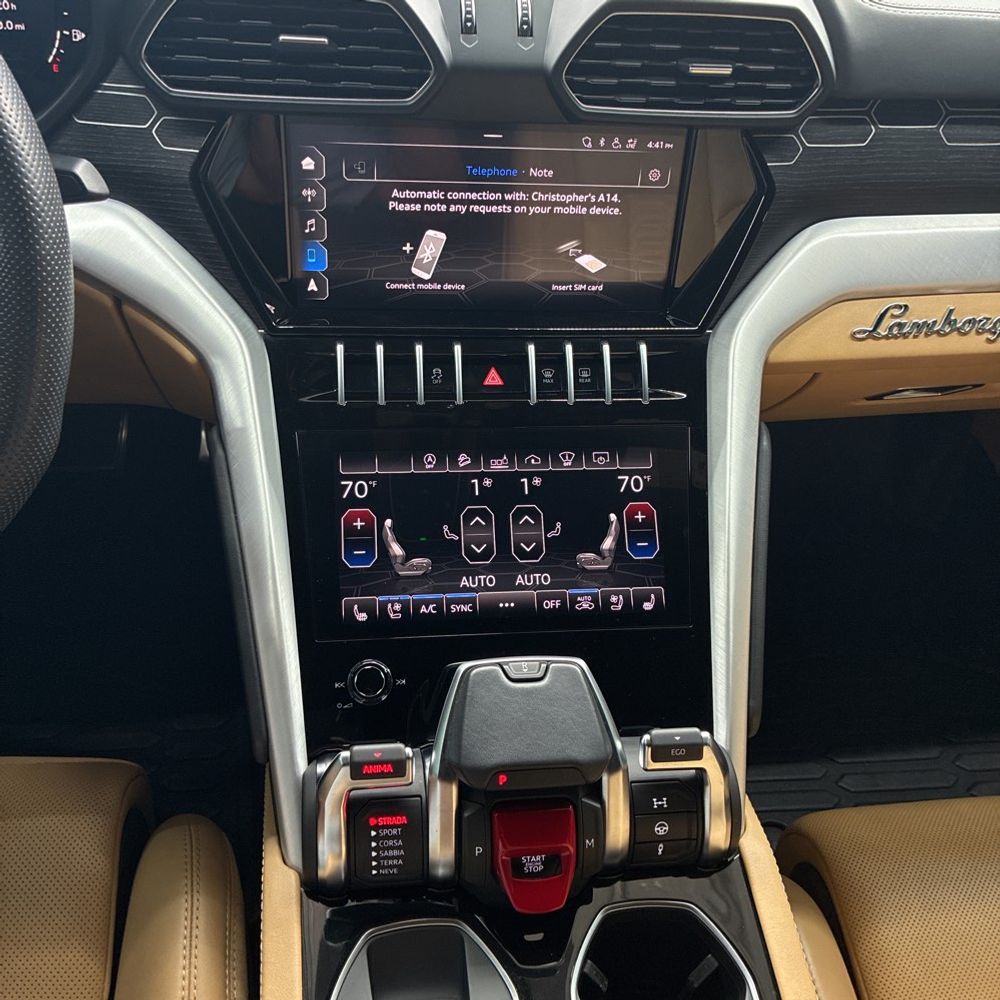 2020 Lamborghini Urus