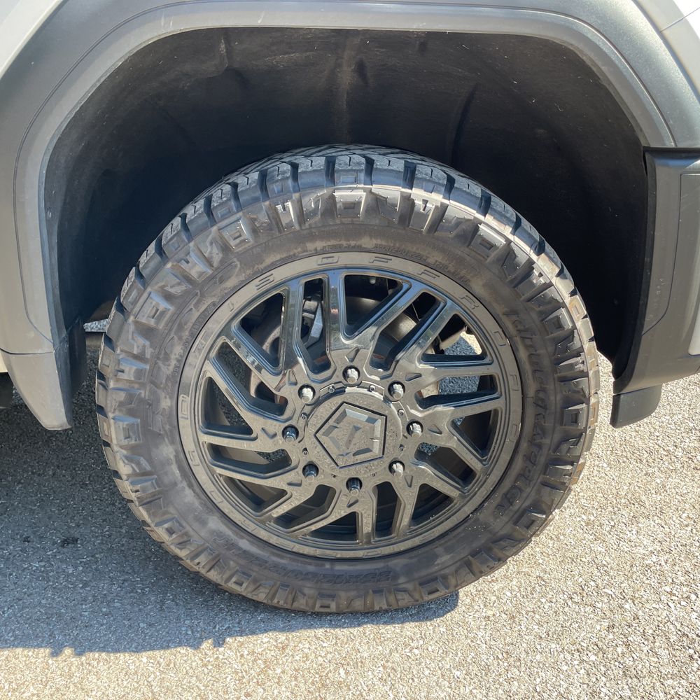 2024 GMC Sierra 3500HD Denali