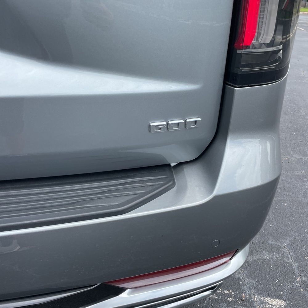 2024 Cadillac Escalade Premium Luxury Platinum