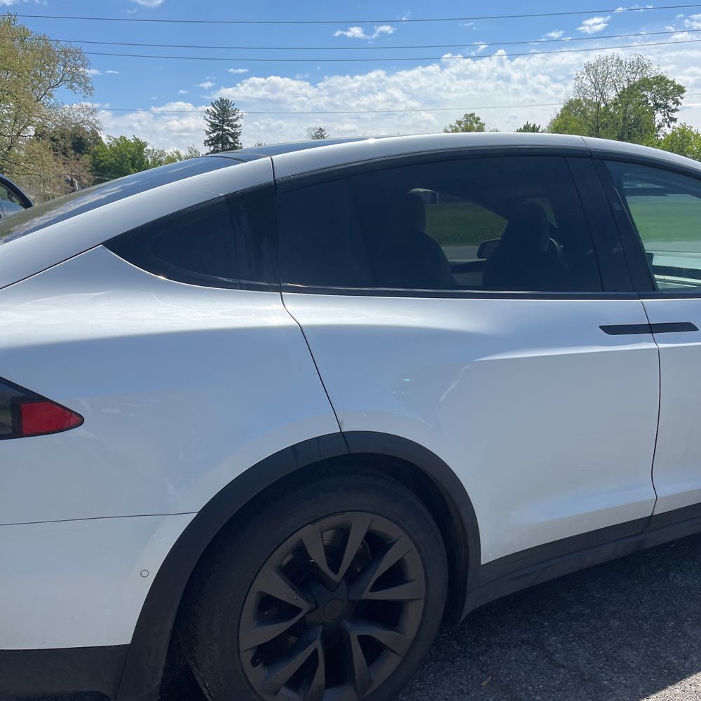 2022 Tesla Model X Base
