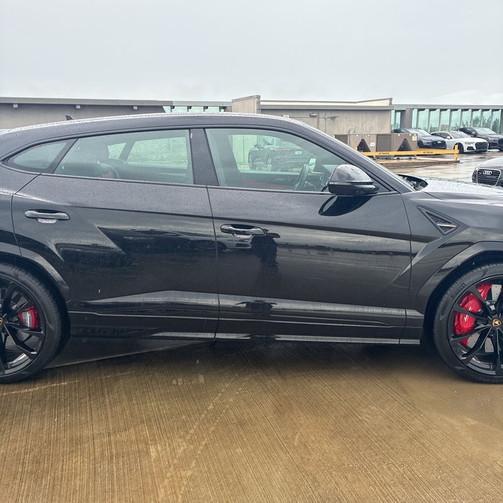2022 Lamborghini Urus