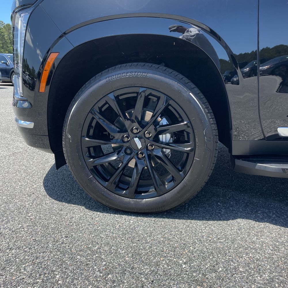 2025 Cadillac Escalade Premium Luxury