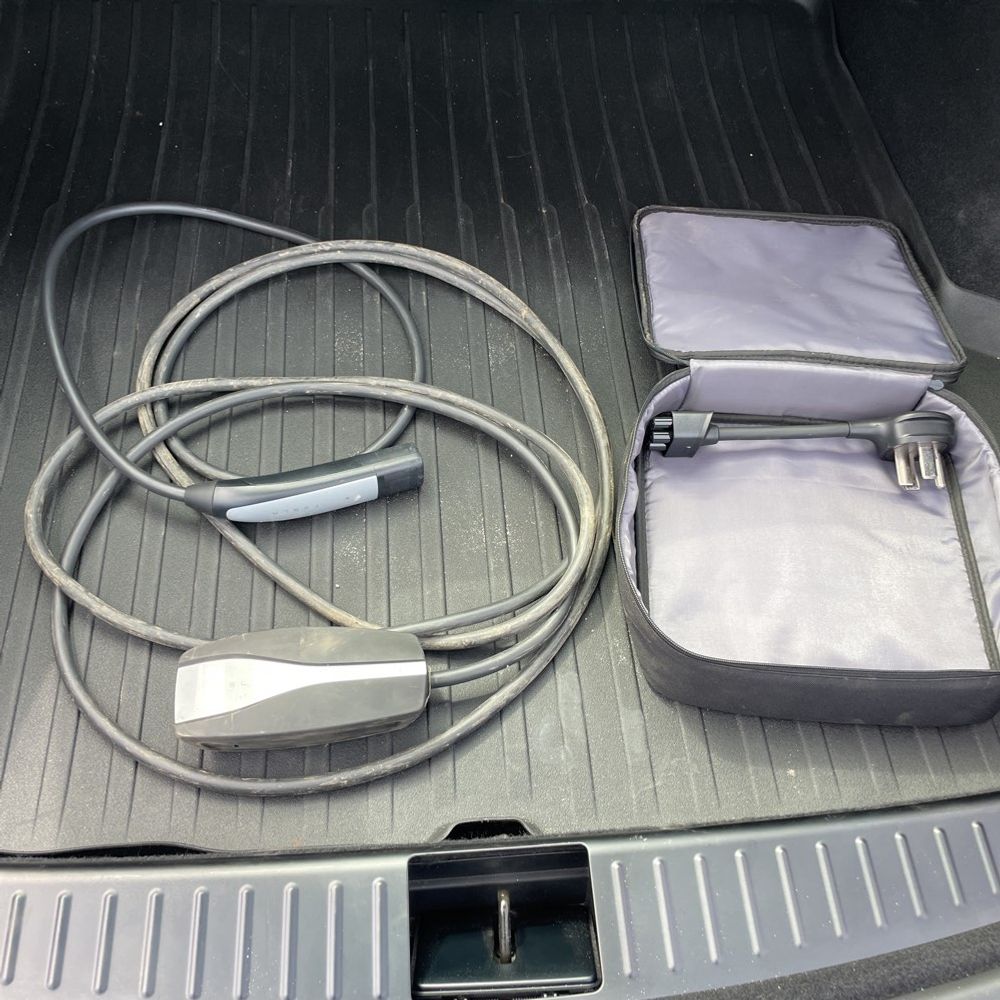 2022 Tesla Model S Base
