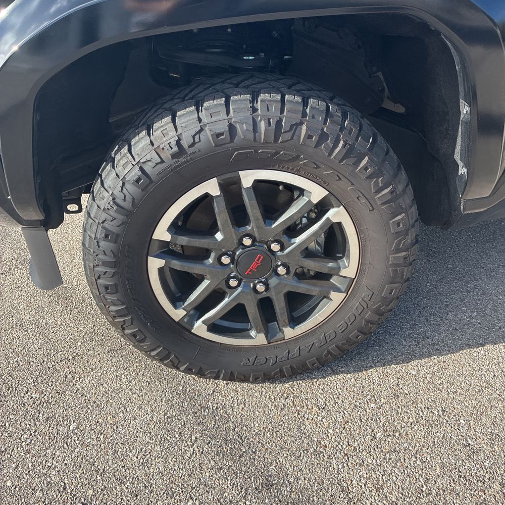 2025 Toyota Tacoma TRD Sport