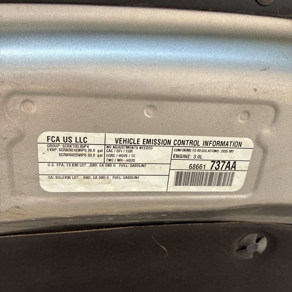 2025 Ram 1500 Laramie Crew Cab 4x4 5'7" Box