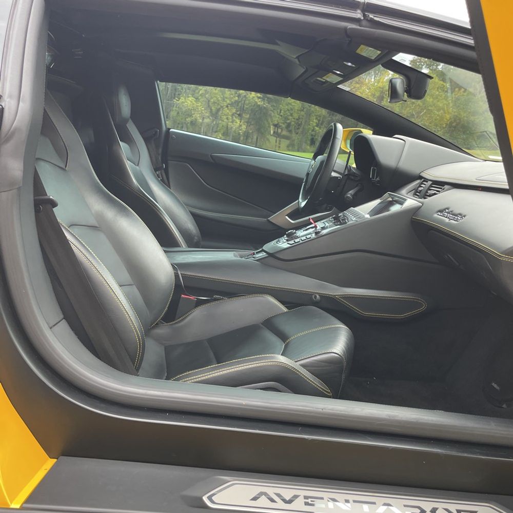 2014 Lamborghini Aventador