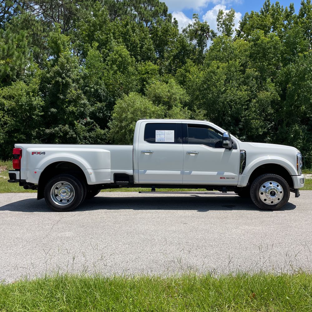2024 Ford F-450 Super Duty Limited