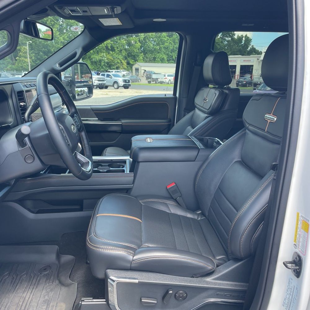 2024 Ford F-350 Super Duty Platinum