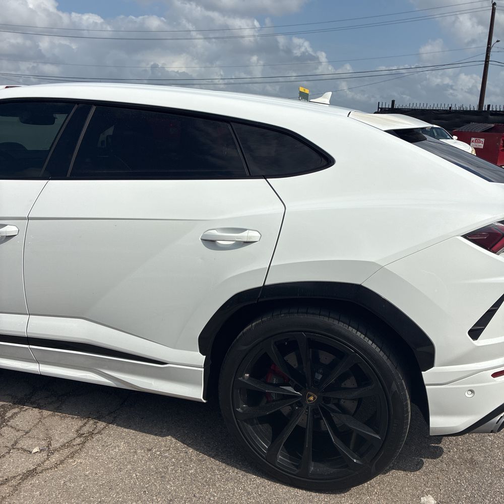 2020 Lamborghini Urus
