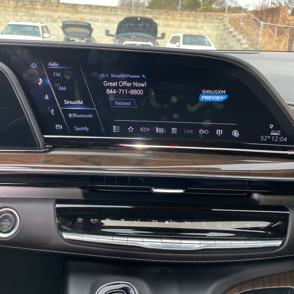2024 Cadillac Escalade ESV Sport Platinum