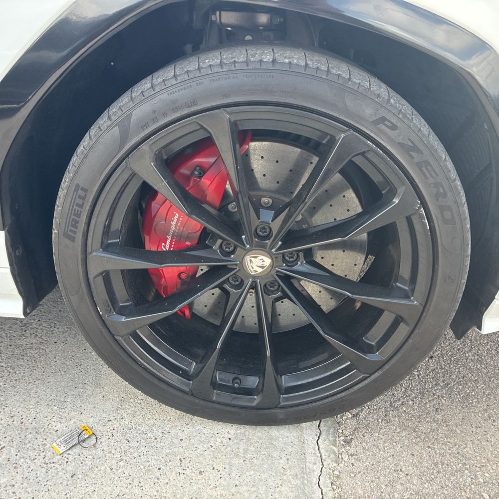 2020 Lamborghini Urus