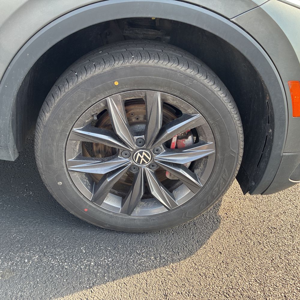 2022 Volkswagen Tiguan SE 4Motion photo 21