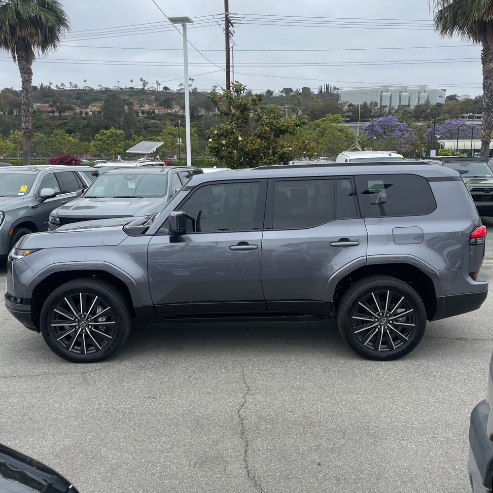 2025 Lexus GX 550 Luxury+