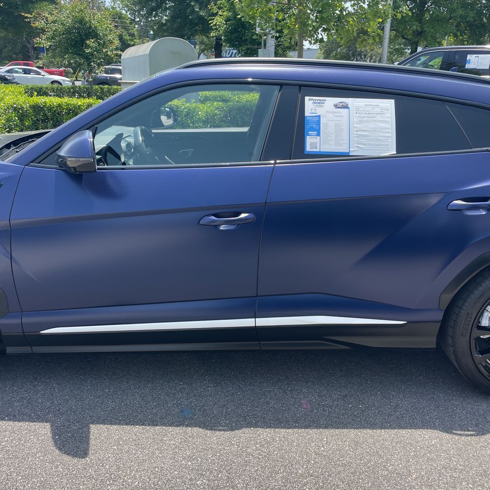 2022 Lamborghini Urus Base